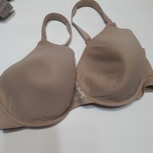 🏵Olga Tan T-Shirt Bra with Molded Cups